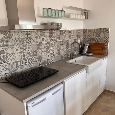 Apartment Pasithea Xiropigado