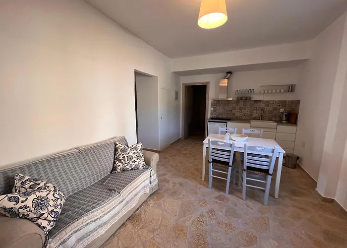 Pasithea Apartment Xiropigado